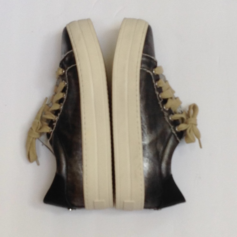 J/Slides Gray Metallic Canvas Platform Sneaker - image 3